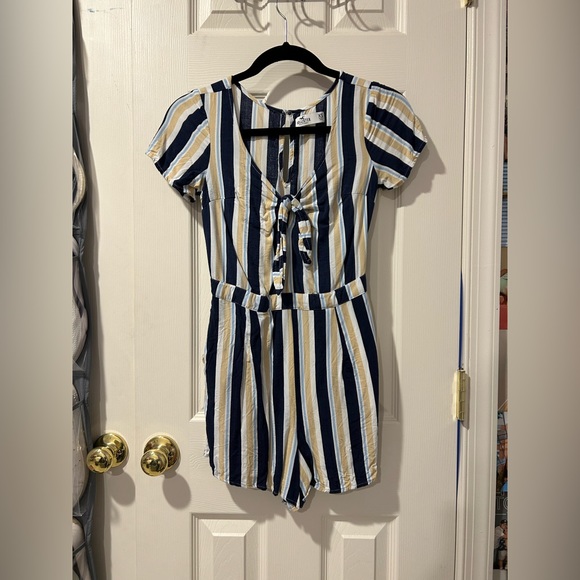 Stripe Romper - Picture 1 of 2